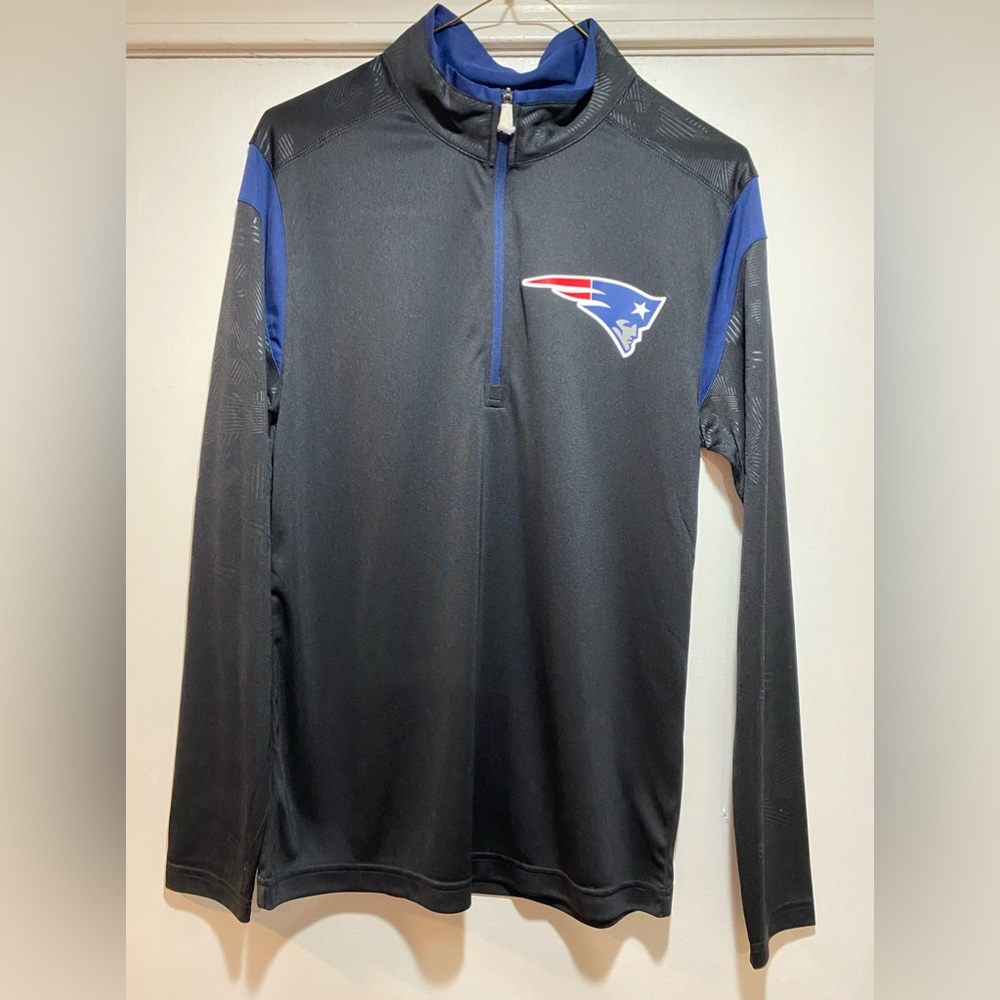 NWT New England Patriots Shirt Mens Small